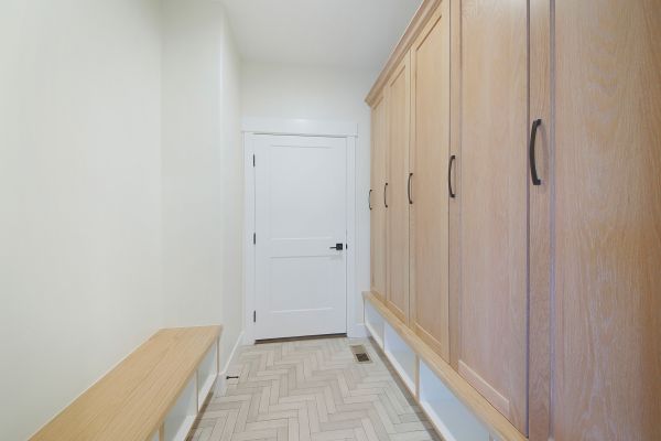 Mudroom Cupboard Installation in Red Oak