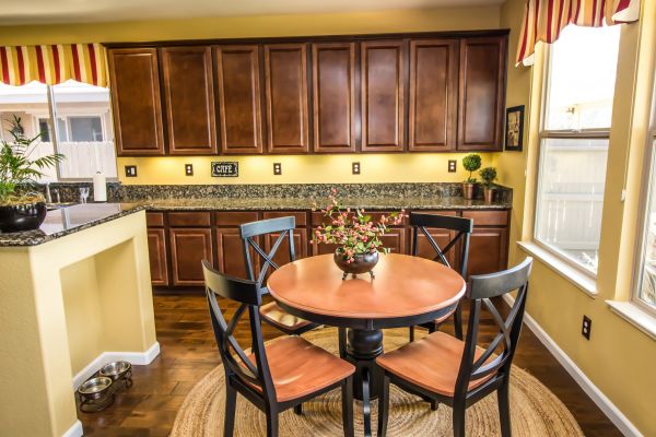 Oak Cabinet Remodeling in Red Oak